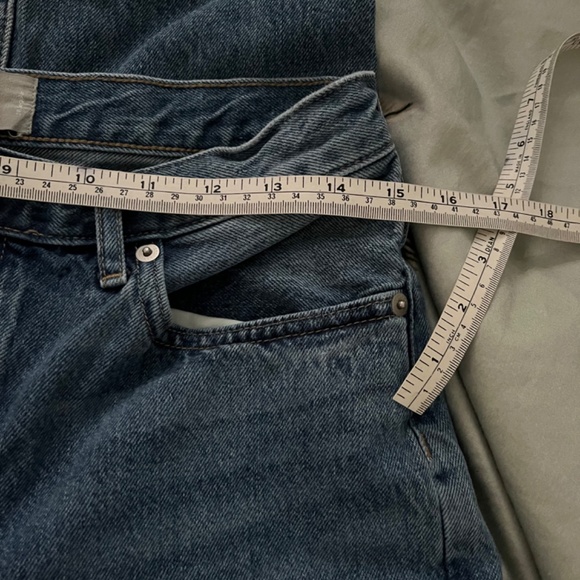 Everlane The ’90s Cheeky® Jean - Picture 2 of 7